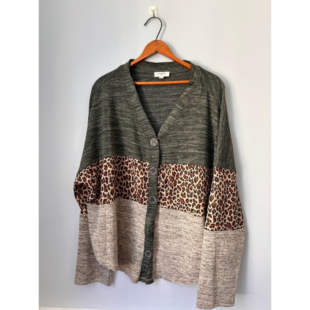 Umgee USA Women Large Leopard Colorblock Button Front Cardigan Olive Tan TL52395